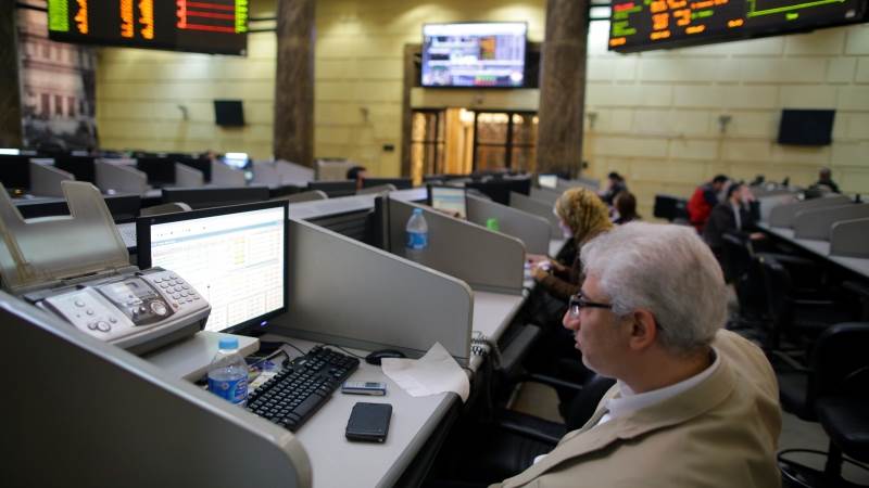 German, UK bonds rally as traders abandon stocks