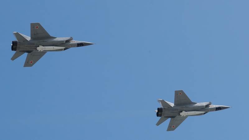 Russia bombs Syrian 'terrorists' over 'chemical' attack
