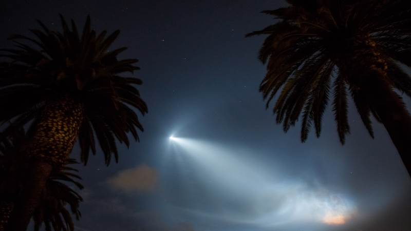 SpaceX's Falcon 9 rocket takes 64 satellites to orbit