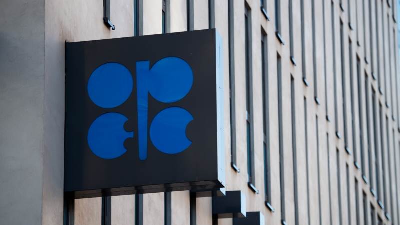 Iran denies it agreed to OPEC output cut deal