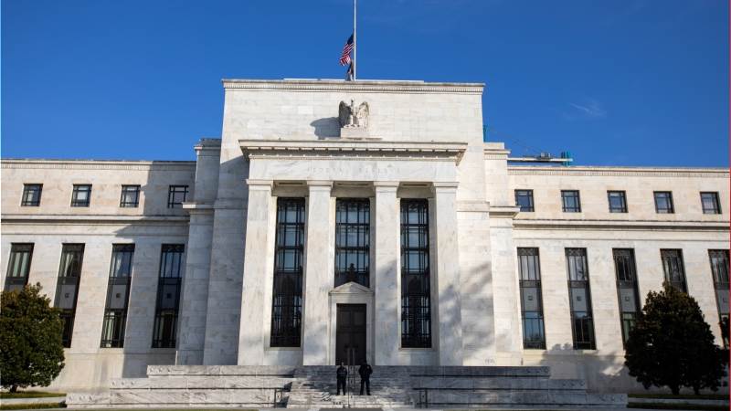 Fed mulling 'wait-and-see' tactics after rate hike - report