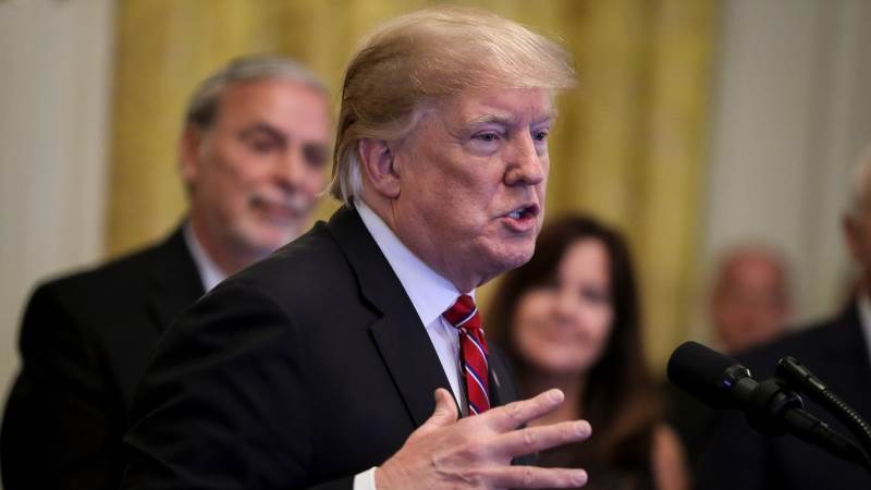Trump slams Mueller ahead of Russia probe memos