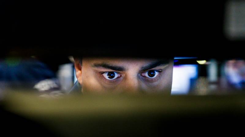 US markets to sink in early trade with jobs report in focus