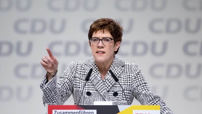 Kramp-Karrenbauer to succeed Merkel as CDU leader
