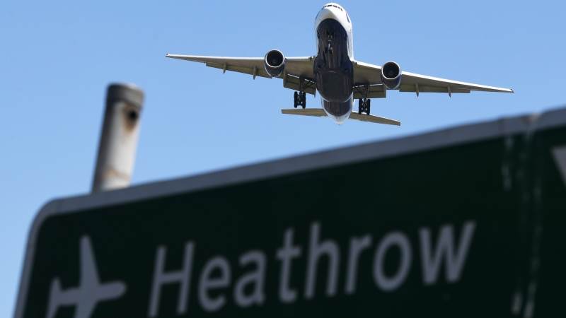 Drone incident delays flights at Heathrow - report