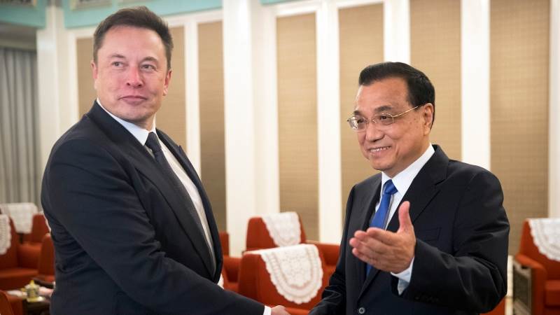 China's PM offers Musk permanent residency