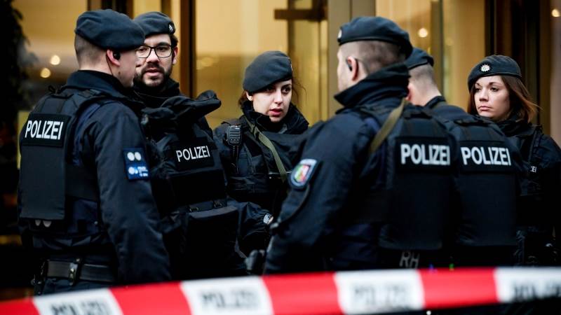 Courts evacuated in 4 German towns over bomb threat