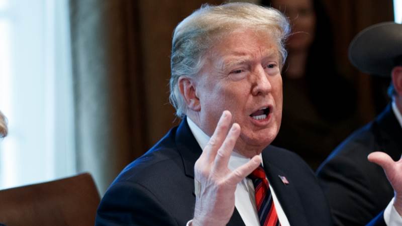 Trump hints at national emergency to build Wall