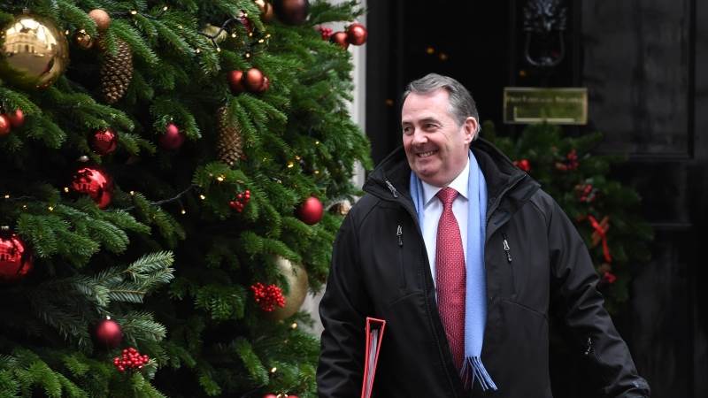 UK's Fox: No-deal Brexit damaging but survivable