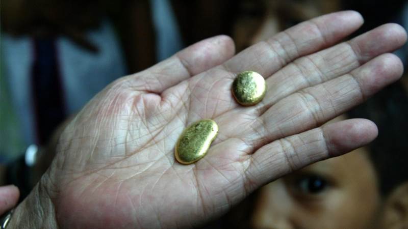 Newmont Mining to pay $12.5B for Goldcorp