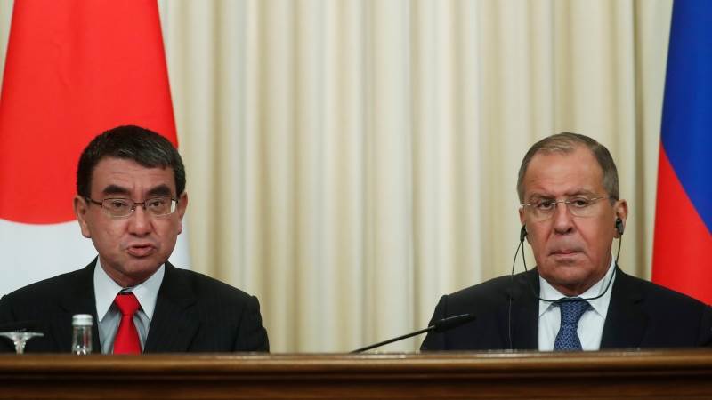 Lavrov calls for closer relations with Japan