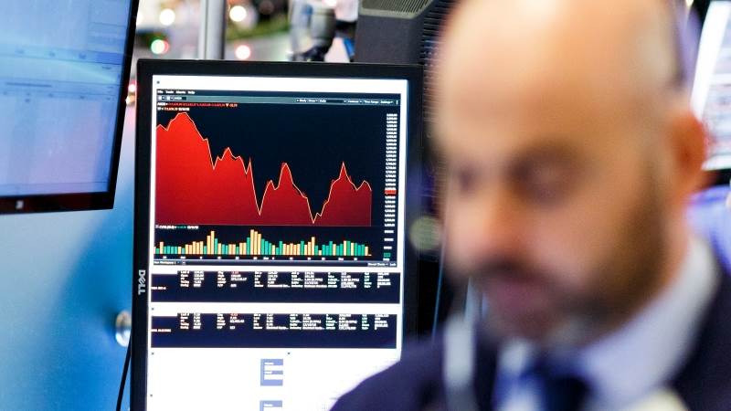 Treasuries rise as China slowdown dents stocks