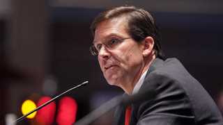 Former US defense secy sues Pentagon