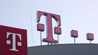 Telekom’s Q3 revenue at €26.9B, up by 2.1% YoY