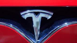 Tesla confirms Model S Plaid delivery event on June 10