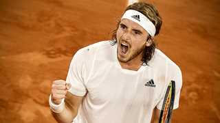 Tsitsipas ousts Medvedev to reach French Open SFs