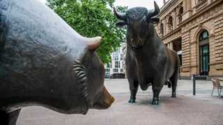 European shares trade mostly lower in premarket