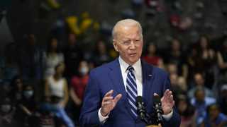 Biden meets Manchin, Sinema for infrastructure talks