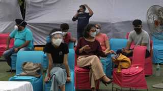 India: 62,224 new virus cases, 2,542 deaths