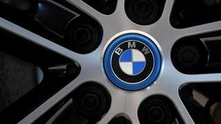 BMW tests vehicles with hydrogen fuel cell drive train