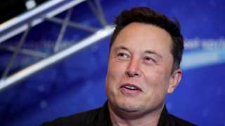 Musk: Tesla to hold AI Day on hiring in ‘about a month’