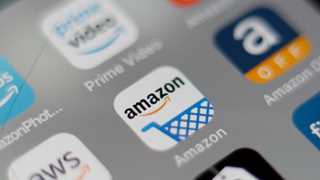 UK probes Amazon, Google over fake reviews