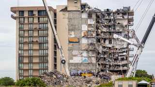 Bidens to visit collapsed building site in Florida