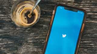 Twitter sales head Derella to leave company