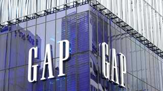 Gap to close all stores in UK to operate online only