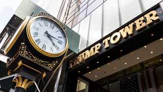 Report: Trump Org. CFO surrenders to Manhattan DA