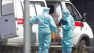 Russia: New record of 697 daily virus deaths