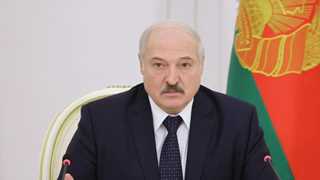 Lukashenko threatens to halt EU goods going East