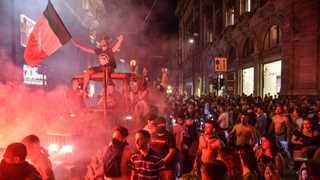 Police arrests 49 in London after Euro final