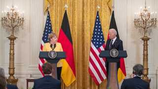 Merkel: Germany, US to act if Russia violates Ukraine’s rights