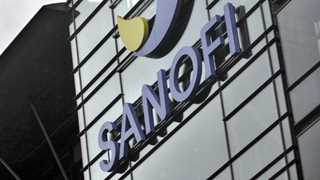 EU starts rolling review of GSK-Sanofi COVID-19 jab