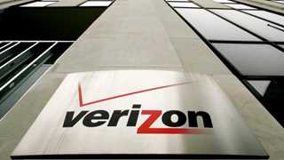 Verizon’s Q2 total revenue at $33.8B, up 10.9% YoY