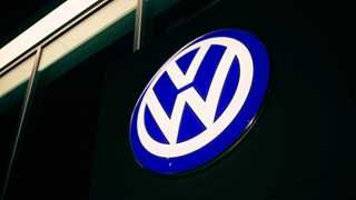 VW launches €2.9B bid for Europcar