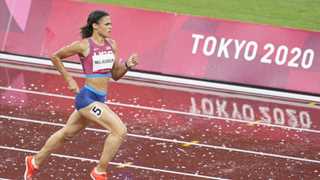 McLaughlin breaks 400m hurdles world record