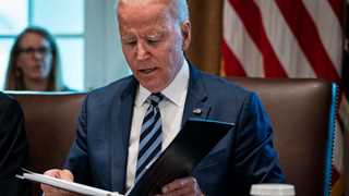 Biden sets goal of 50% electric vehicle sales by 2030