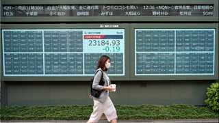 Asia trades lower after Japan economic reports