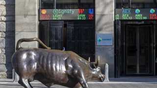 European stock markets lower premarket