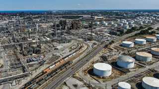 EIA: Crude oil inventories in US down by 3.2M barrels