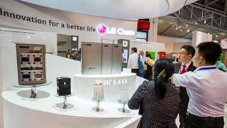 LG Chem to invest $2.2B, build 10 factories in S. Korea