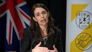 Ardern extends COVID lockdown in NZ