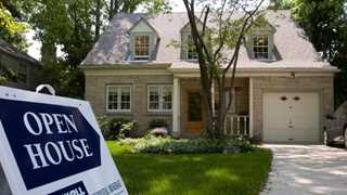 US home prices hit third consecutive growth record – S&P/Case-Shiller