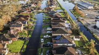 Louisiana gov: Evacuated not to return to homes yet