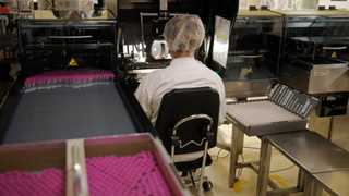 WH: US to invest $3B to vaccine supply chain