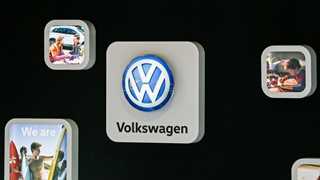 JPMorgan to buy 75% stake in VW’s payments unit