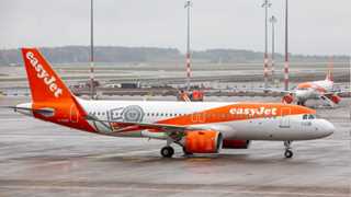 Easyjet to raise £1.2B after rejecting takeover bid