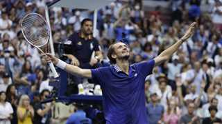 Medvedev defeats Djokovic to win US Open